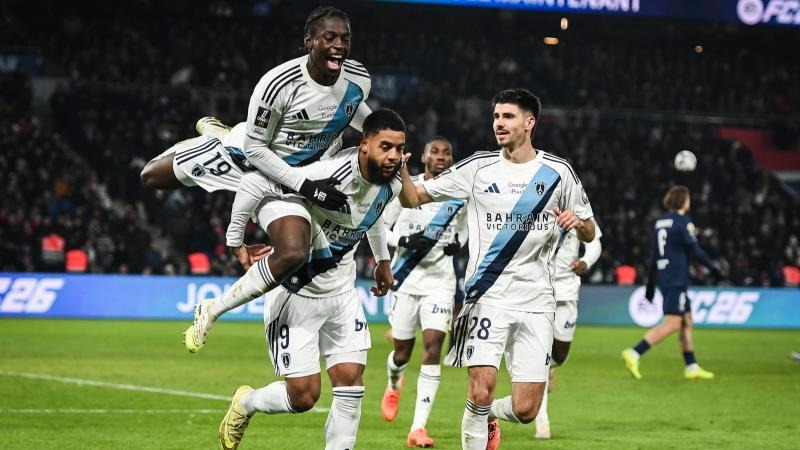 中性色T恤 中性色T恤